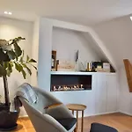 Penthouse With Private Rooftop Terrace Appartement