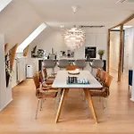 Appartement Penthouse With Private Rooftop Terrace *