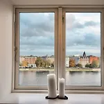 Apartamento Penthouse With Private Rooftop Terrace *