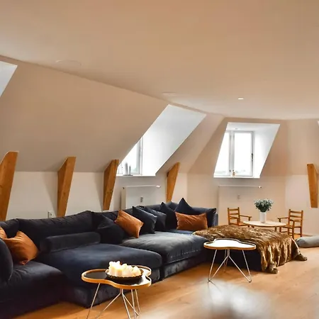 Apartment Penthouse With Private Rooftop Terrace