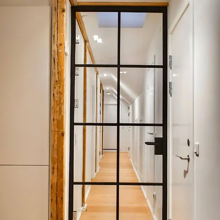 Penthouse With Private Rooftop Terrace Leilighet *