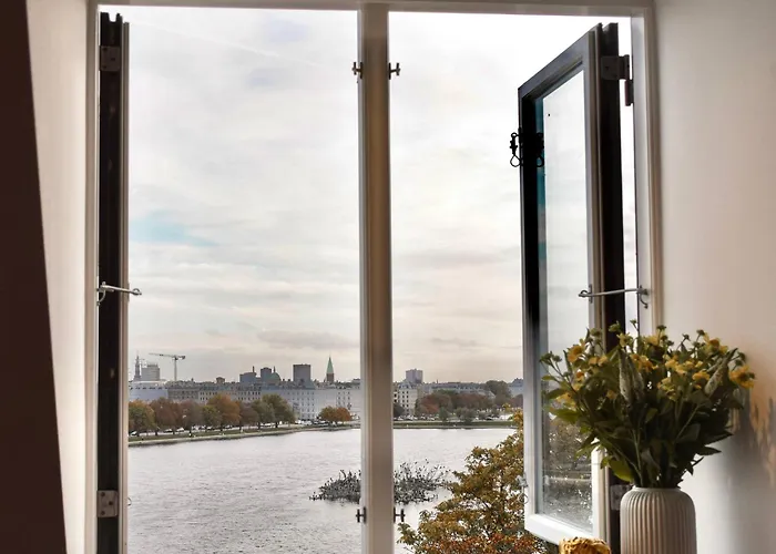 Penthouse With Private Rooftop Terrace Kodaň