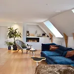 Penthouse With Private Rooftop Terrace *